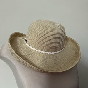 vintage Sun n’ Sand wide summer hat, brand new!